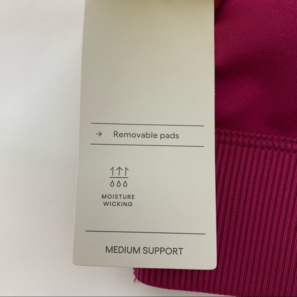 All In Motion Cranberry Sports Bra Medium Support Ribbed Moisture Wicking Nwt - Picture 9 of 13